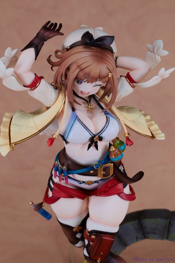 【未開封】 あみあみ×AMAKUNI ライザのアトリエ 1/7フィギュア 元気いっぱいな姿が可愛い！ 「ライザのアトリエ」よりライザの
