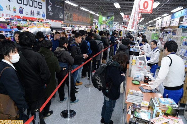 店カン Mhw発売当日の量販店 ゲーム売り場は人が途切れず大混雑に 速報 保管庫 Alt