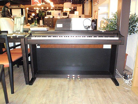 名古屋 出張無料 電子ピアノ 中古品お売り下さい なんでも釣り師の釣行記