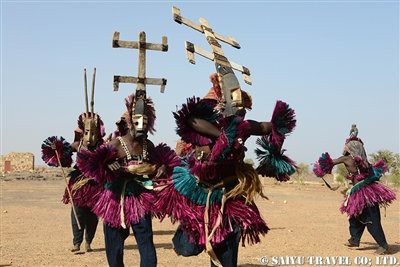 マリのドゴン族 バンディアガラの断崖の玉ねぎ : African Dream ～西遊