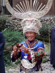 グラン トリノとモン族 行って 見て 感じチャイナ チベット シルクロード 雲南 貴州の少数民族