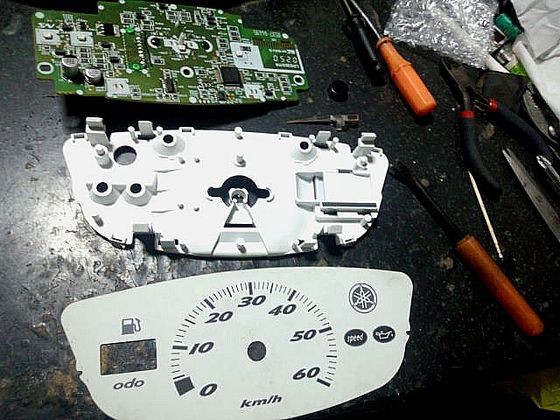 sa16j スピードメーター リモコンジョグZR SA16J スピードメーター - パーツ新品 通販