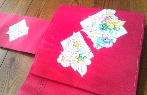 紅くて若い帯を年齢不詳なコーデにしてみる お好み焼き中長 藤枝市 さくら堂