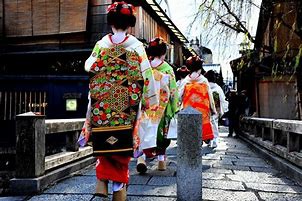 セール かにかくに 祇園はこひし 寝るときも 枕の下を 水のながるる