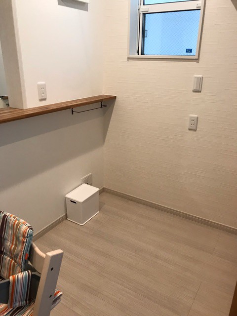 ルーター置き場の失敗 ニトリのインボックスでルーター収納をしてみる 坪 3階建てのおうちづくり Diyを楽しもう ルーター置き場の失敗 ニトリのインボックスでルーター収納をしてみる 坪 3階建てのおうちづくり Diyを楽しもう