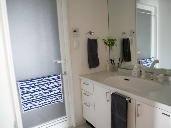 洗面所のティッシュを浮かせる 3と5の暮らし