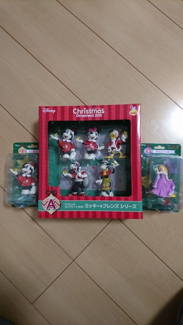 ファミマの ディズニークリスマスオーナメントくじ18 ときどきお泊りディズニー 都内から