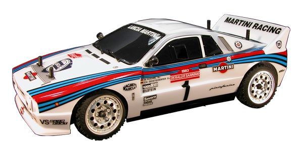 あの名車Lancia037ボディーが登場です。 : 真！！やっぱりあまり更新