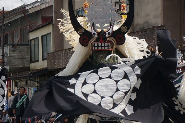 遠野まつり 鹿踊りを中心として 仮面の祝祭 神楽 獅子舞 仮面芸能見聞録