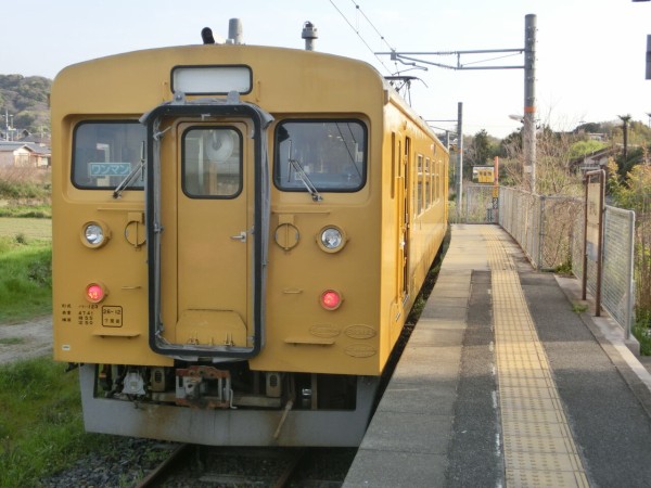 1日に列車が3本しか来ない終着駅・長門本山駅を訪れる （ホーム・駅名