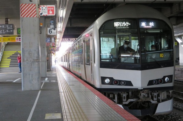 快速 マリンライナーの行き先表示がフルカラーLED化！ （2021年3月