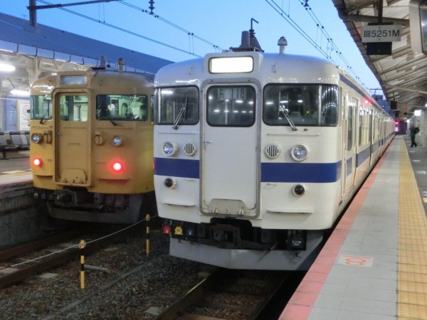 1日に1本だけ】 下関駅で普通 「大分行き」 を撮る （車両＆発車