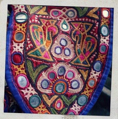 トーラン・TORAN・☆インド タペストリー、暖簾 : さそり座AB型