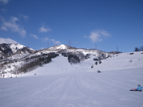 国境高原スノーパーク スキージャム勝山 山小屋煙突吹き飛ぶ 森に近い生活 父親の子育て 心理臨床 スキー 剣道 野球