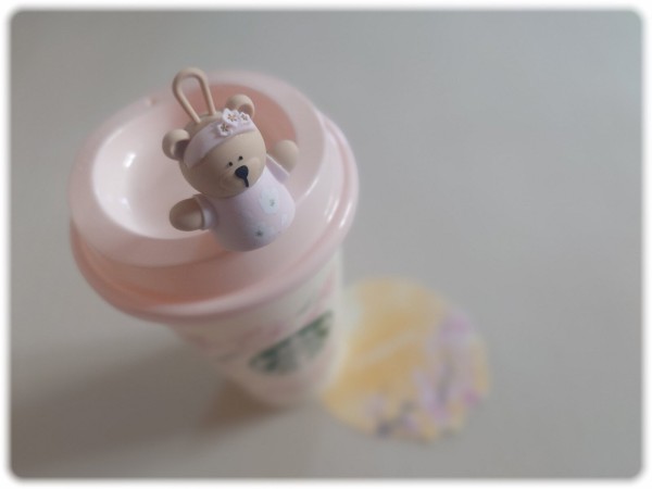 Starbucks「SAKURA2025リユーザブルカップ専用ドリンクホール