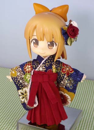 ねんどろいどどーる袴セット のコト ものずきん モノとネコと時々介護