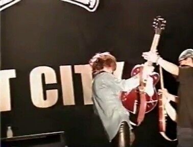 伝説の弦切れ : A CITY OF BLANKEY TO BE JET