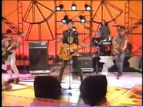 THE TRUMPSとTHE BANDITSのイカ天映像 : A CITY OF BLANKEY TO BE JET