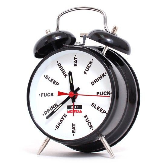 注目のコラボ！！！【HUF X SKATE MENTAL ALARM CLOCK】が到着しており