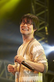 鷲崎健さん初のワンマンライブで歌にmcに演出にと鷲崎ワールドを堪能した 声旬