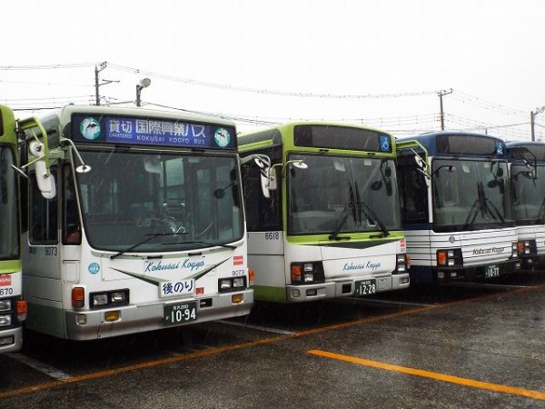 国際興業バス9073号車貸切オフ 西武関東バス日記