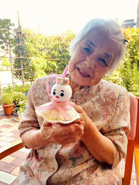 ☔👗ドレスを纏ったてるてる坊主人形🐸☔ : 高槻けやきの郷