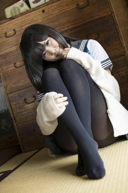 黒パンスト 緊縛 
