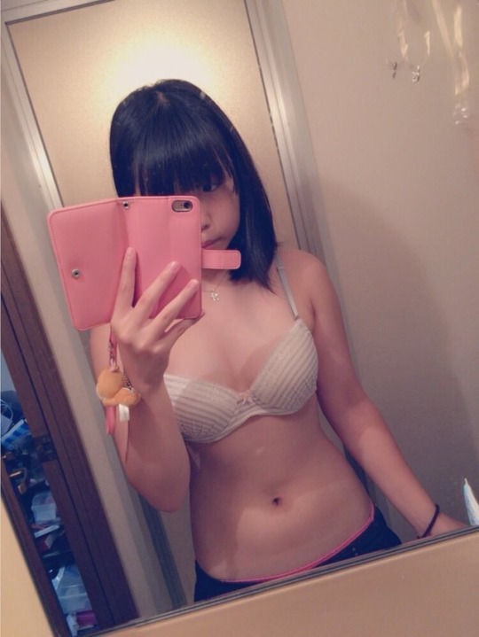 鏡撮り 顔出し おっぱい 鏡があるから自撮りしたエロ画像 - 性癖エロ画像 センギリ