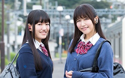 井上喜久子 井上ほの花 エレコムの新商品pr企画 永遠の 17歳へ でw制服姿で共演 声優メモ帳