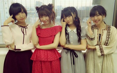 佐倉綾音 日高里菜 小倉唯 茅野愛衣 みんなで ちゃんりなポーズ 声優メモ帳 佐倉綾音 日高里菜 小倉唯 茅野愛衣 みんなで ちゃんりなポーズ 声優メモ帳