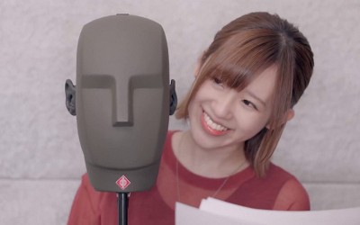高橋李依 バイノーラル録音の実演映像が公開 声優メモ帳