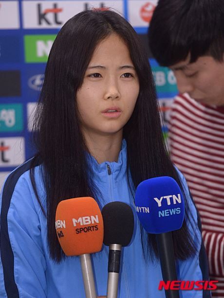 韓国人 整形 顔が完全に変わって居る 韓国女子サッカーの美女選手 イ ミナ が日本進出 Inac神戸に入団 世界の憂鬱 海外 韓国の反応