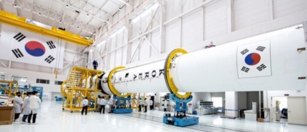 韓国人 韓国式宇宙ロケット ヌリ号 の発射が1ヵ月後に迫る 2回目の打ち上げを控えたヌリ号の姿を公開 韓国の反応 世界の憂鬱 海外 韓国の反応
