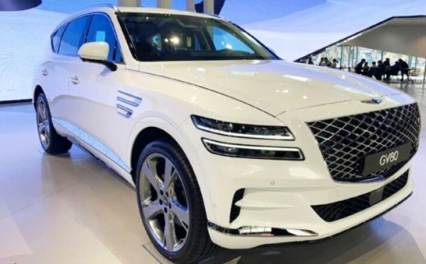 韓国人 韓国製超高級車 Gv80 から異音 走行中に カチカチ 音 停車しても パチッ っと電気が飛ぶ様な音が繰り返される 韓国の反応 世界の憂鬱 海外 韓国の反応