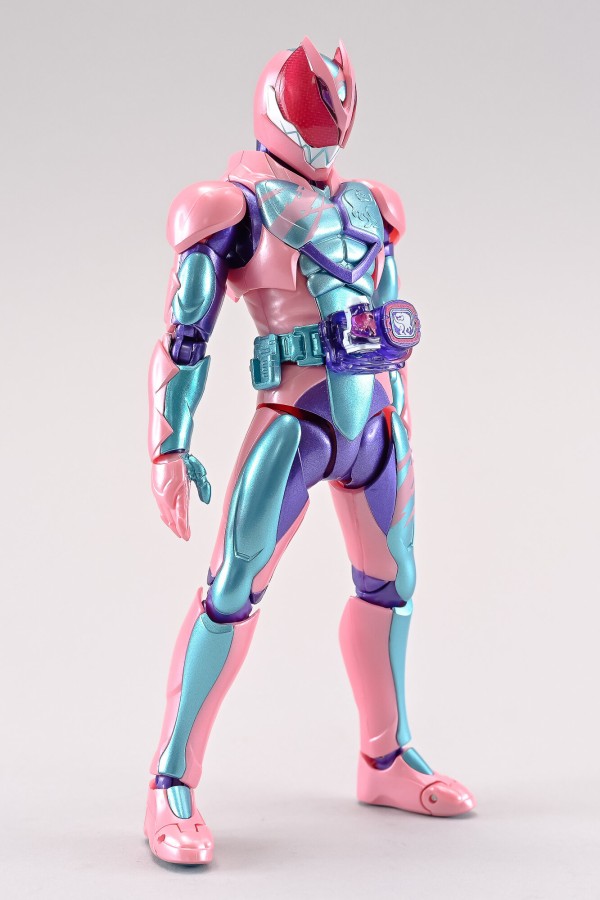 レビュー】S.H.Figuarts 仮面ライダーリバイ レックスゲノム