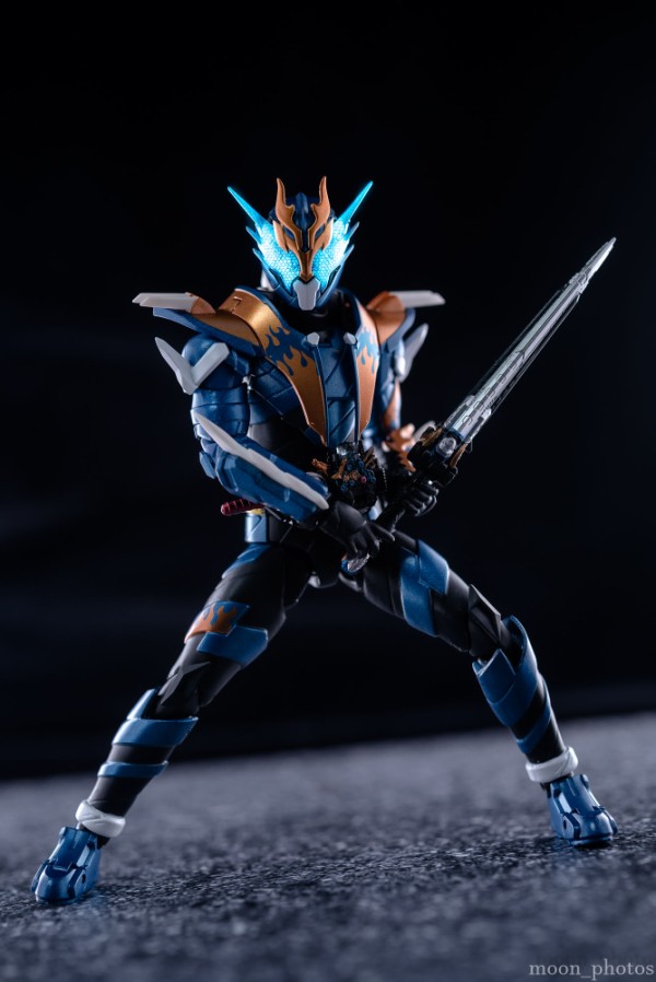 レビュー S H Figuarts 仮面ライダークローズ フィギュアフォトライフ