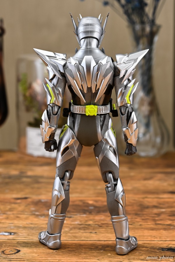 レビュー】S.H.Figuarts 仮面ライダーゼロワン メタルクラスタホッパー