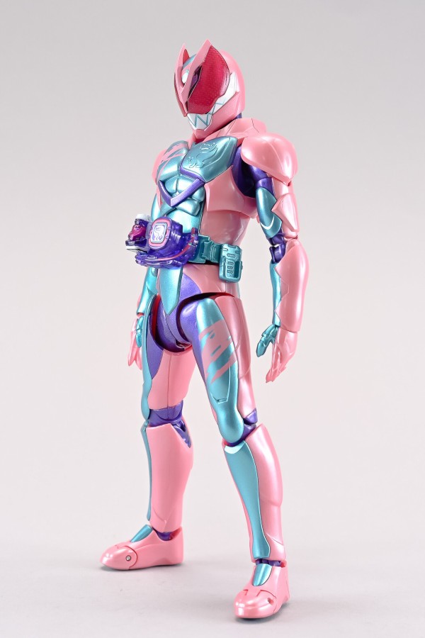 仮面ライダーリバイ レックスゲノム フィギュア Amazon | TAMASHII NATIONS S.H.フィギュアーツ 仮面ライダーリバイ