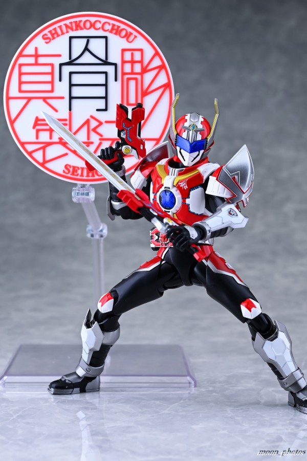 レビュー】1/12 Armor Hero XT 鎧甲勇士 刑天鎧甲 : フィギュア