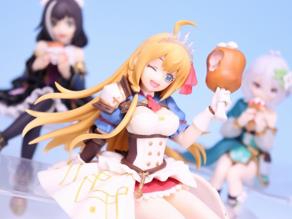 ペコリーヌ・キャル・コッコロのぬーどるストッパーフィギュアも