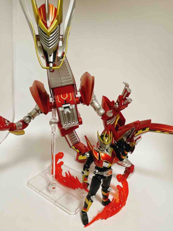 SO-DO CHRONICLE 仮面ライダー龍騎『龍騎サバイブ&ドラグランザー』 Amazon.co.jp: SO-DO CHRONICLE 仮面ライダー龍騎