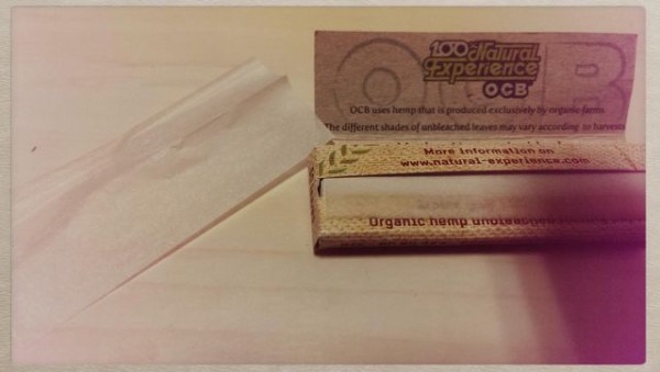 巻紙レビュー]OCB Organic Hemp<cigarette paper> : てまきたばこのあるせいかつ