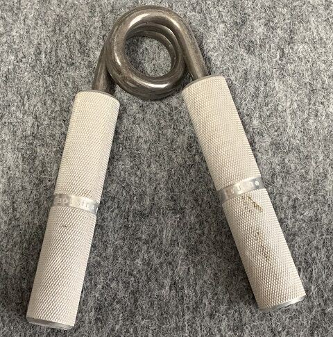 CoC No. 3のチョーカーハンドグリッパー CoC No. 3のチョーカーハンドグリッパー cocグリッパー No.0.5 No.3