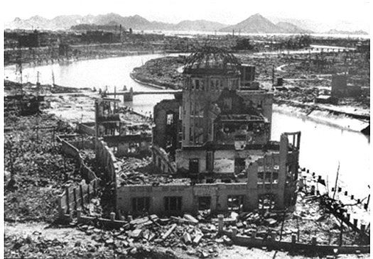 原爆被害の写真 で締めくくる 単元 長く続いた戦争と人々のくらし 悲惨な戦争写真を見せたいときは どう配慮したらよいのでしょう 忙しい先生のための社会科授業