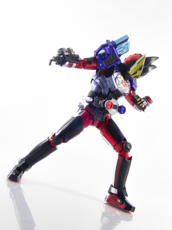BANDAI - 新品未開封　仮面ライダーゲイツセット レビュー】 バンダイ S.H.Figuarts 仮面ライダーZX [仮面ライダーZX]