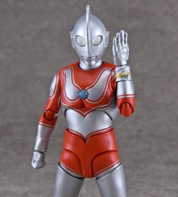 ウルトラの星光る時！ 4/27発売「S.H.Figuarts ウルトラマンジャック」商品サンプルレビュー : S.H.Figuarts(エス・エイチ・ フィギュアーツ) スタッフブログ