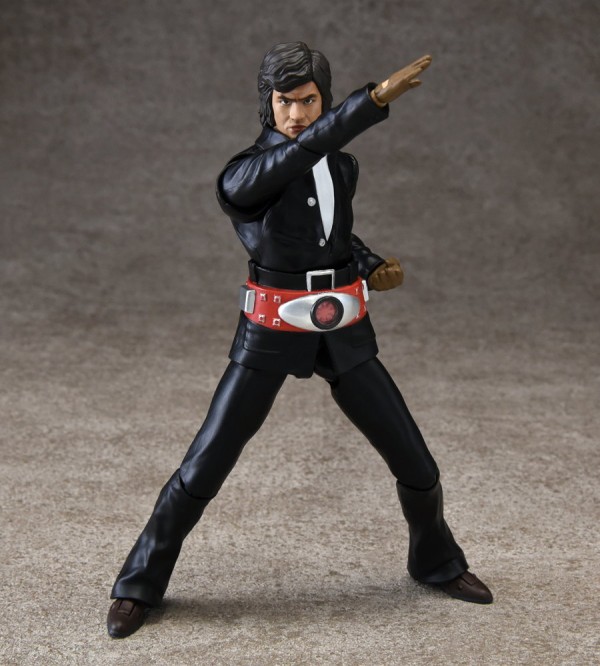 真骨彫製法と魂のデジタル彩色で、変身！S.H.Figuarts「真骨彫製法
