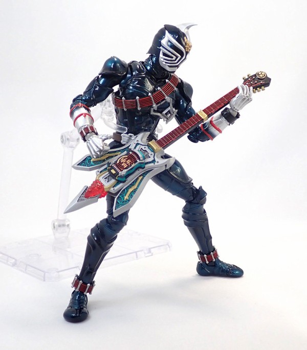 真骨彫製法　仮面ライダー斬鬼/轟鬼セット 先着販売】S.H.Figuarts（真骨彫製法） 仮面ライダー斬鬼 | 仮面