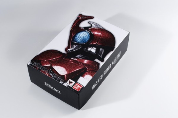 真骨彫製法によって創られし仮面ライダーカブト！【製品サンプル
