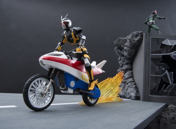 バンダイ S.H.Figuarts 仮面ライダーBLACK RX マックジャバー